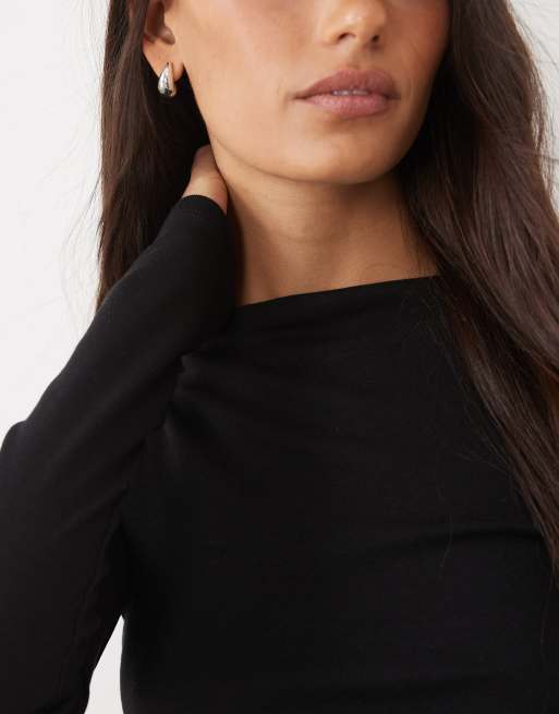 Gina Tricot langärmliges asymmetrisches Oberteil in Schwarz, 2 von 4