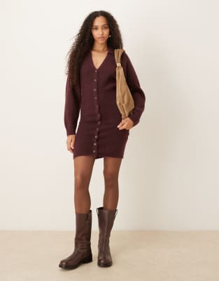 Gina Tricot - Langärmliges Mini-Strickkleid in Burgunderrot mit Knopfleiste