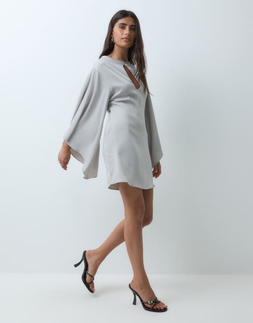 Gina Tricot langärmliges Satin-Minikleid mit Keyhole-Ausschnitt in Grau, 4 von 5