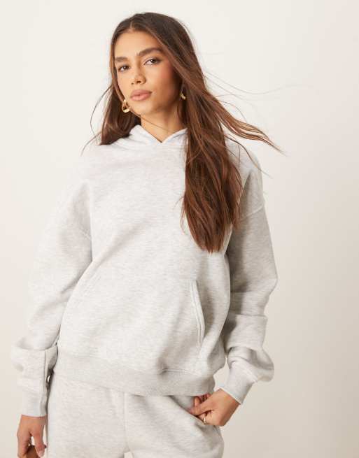 Gina Tricot – Legerer Kapuzenpullover in Hellgrau meliert
