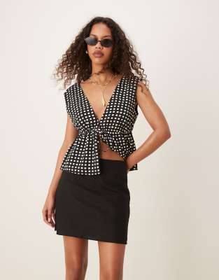 GINA TRICOT Gina Tricot linen mini skirt in black