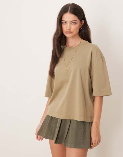 Gina Tricot – Locker sitzendes, kastiges Oversize-T-Shirt in hellgrüner Waschung - view 1