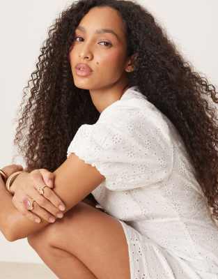 GINA TRICOT LONG SLEEVE BRODERIE ANGLAIS V NECK GRADUATION MINI DRESS