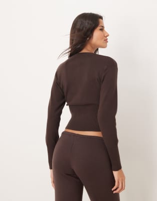 Gina Tricot Long Sleeve Fitted Fine Knit Cardigan In Brown