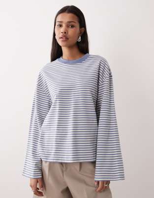 Gina Tricot Long Sleeve Relaxed Fit Long Sleeve Tee In Blue