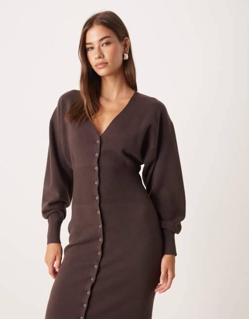 Gina Tricot long sleeve v-neck button down knit midi dress in