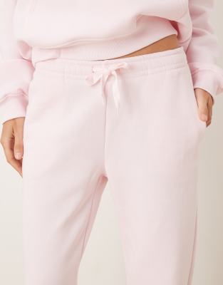 Gina Tricot Loose Fit Straight Leg Sweatpants In Pink