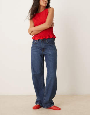Gina Tricot low waist baggy barrel leg jeans in darkwash blue-Navy