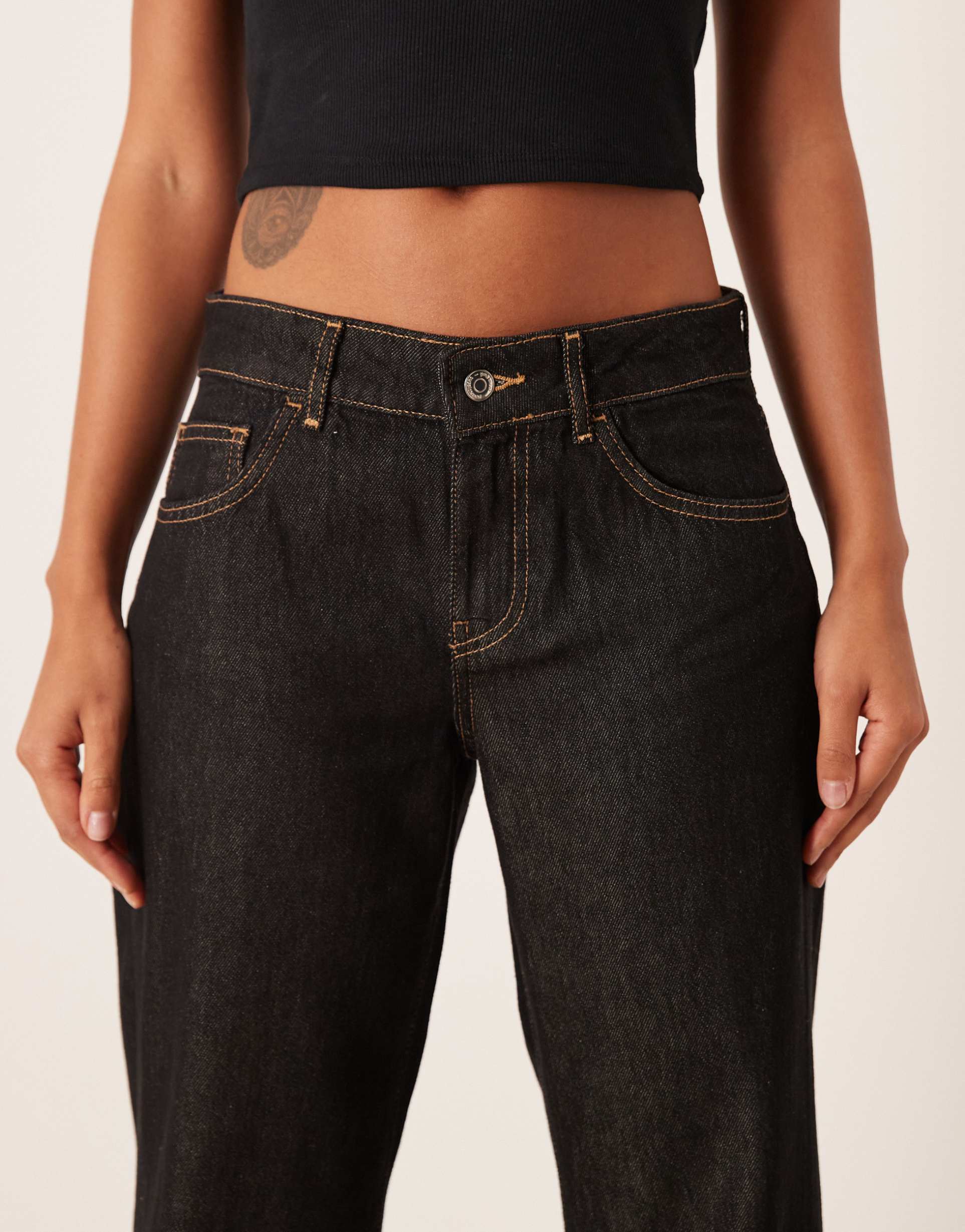 Gina Tricot low waist fold up jeans in darkwash blue
