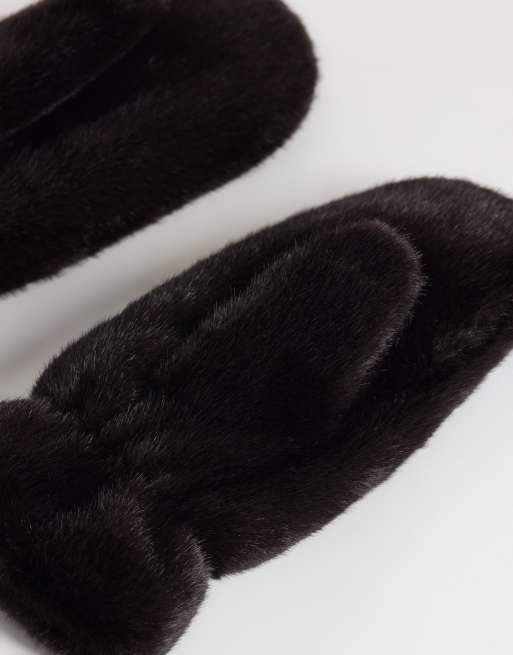 Gina Tricot luffer i imiteret pels i brun, 3 af 3
