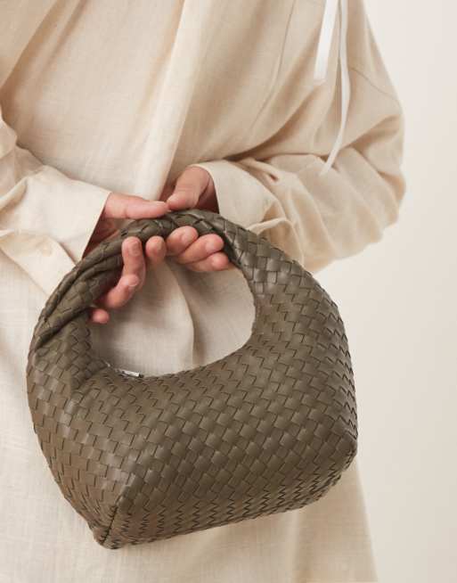 Gina Tricot – Mała plecionkowa torebka typu tote ze skręconą rączką w kolorze zielonego khaki