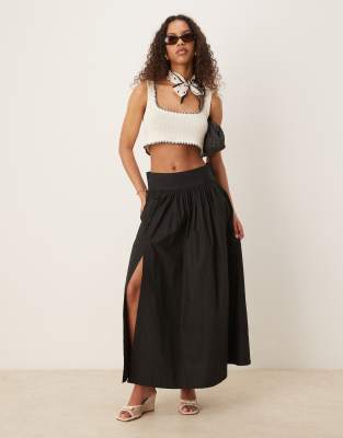 Gina Tricot - Maxirock aus Popeline in Schwarz mit Ballonsaum