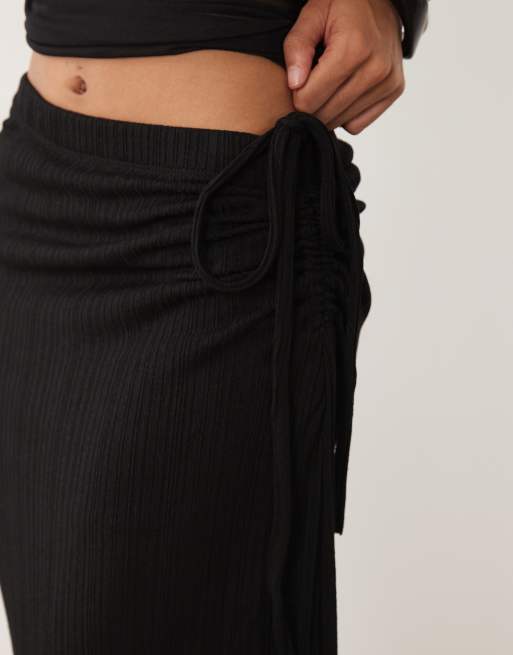 Gina Tricot Maxirock mit Bindedetail und Raffungen in Schwarz, 3 von 5
