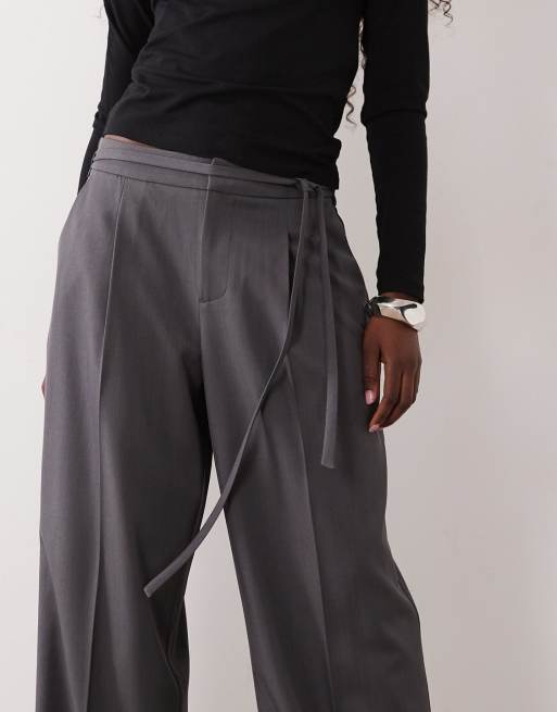 Gina Tricot mid waist tailored belted pants in dark gray, 2 of 5