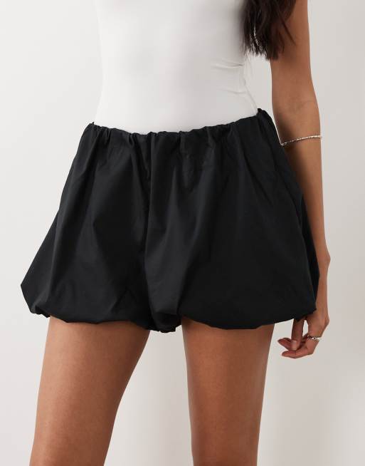 Gina Tricot mini bubble shorts in black, 4 of 5