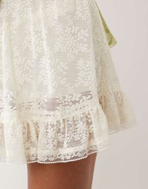 Gina Tricot - Mini-jupe d'ensemble en dentelle à volants - Blanc cassé, 3 de 5