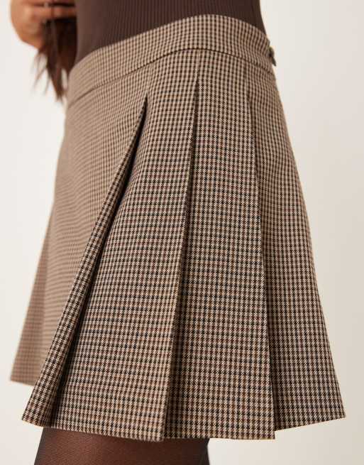 Gina Tricot mini pleated skirt in brown plaid, 3 of 5
