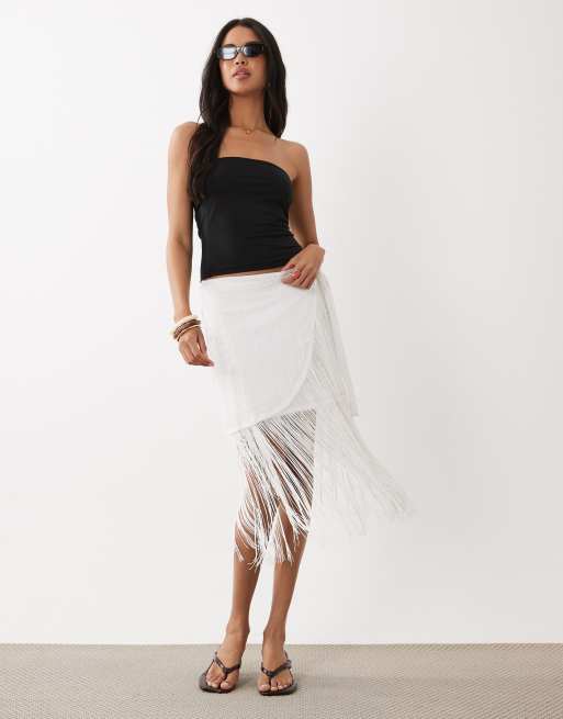 Gina Tricot - Minifalda blanca a rayas estructurada con flecos, 2 de 5