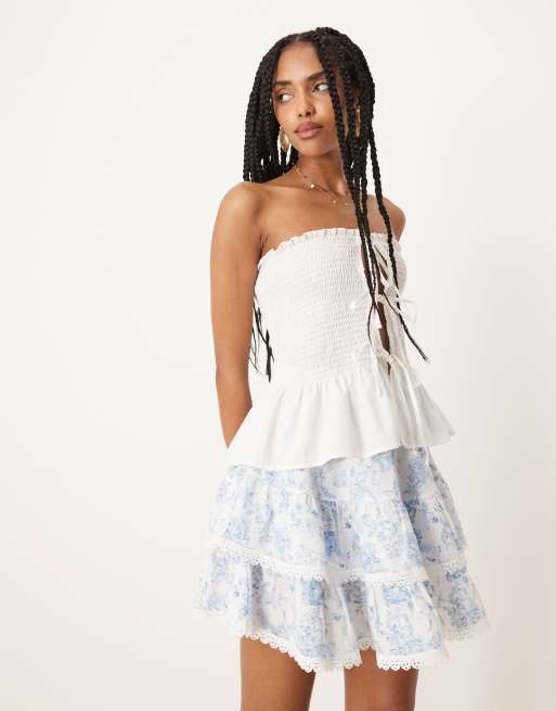 Gina Tricot - Minigonna bohémien a balze a fiori blu con volant