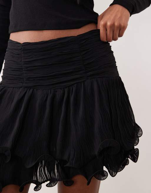 Gina Tricot - Minigonna nera con bordi smerlati, 3 di 5