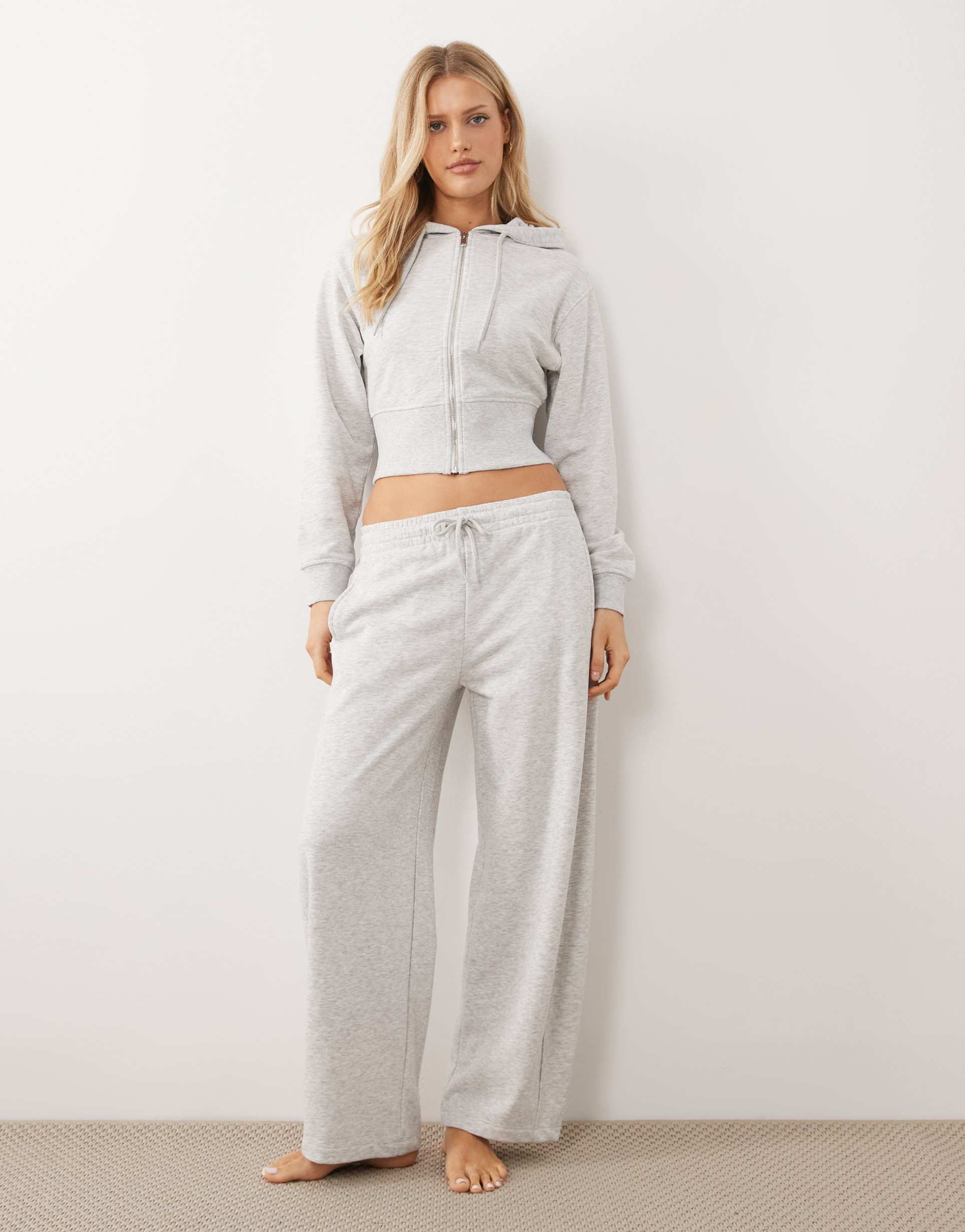 gina tricot mix and match barrel leg sweatpants in light heather gray