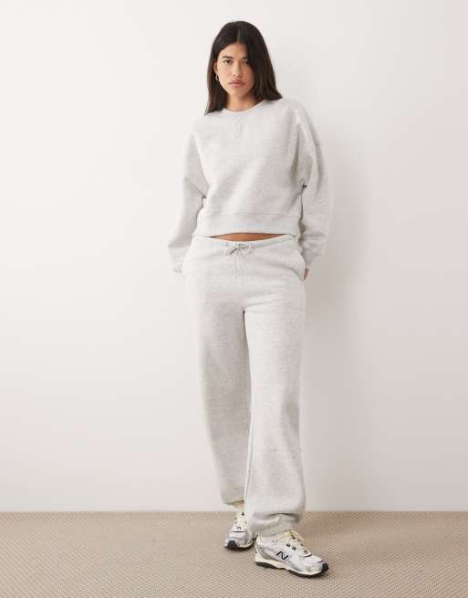 Gina Tricot – Mix and Match – Pullover in Hellgrau meliert mit Rundhalsausschnitt, 2 von 4