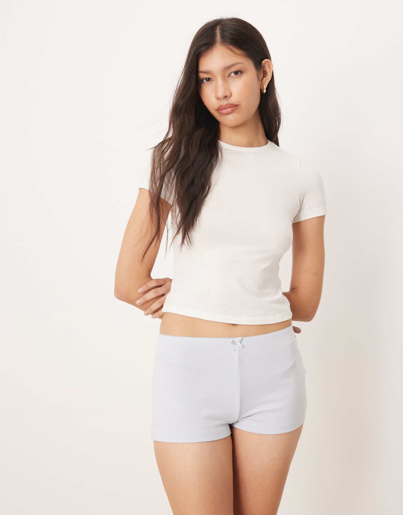 Мягкие пижамные шорты из трикотажа Gina светло-голубого цвета, сочетающиеся друг с другом