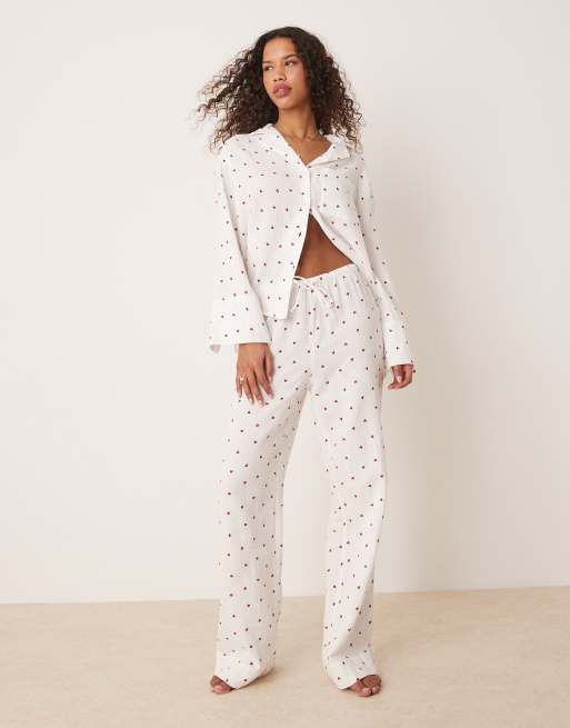 Gina Tricot Mix and Match woven gauze flannel pyjama pants with red heart print in white