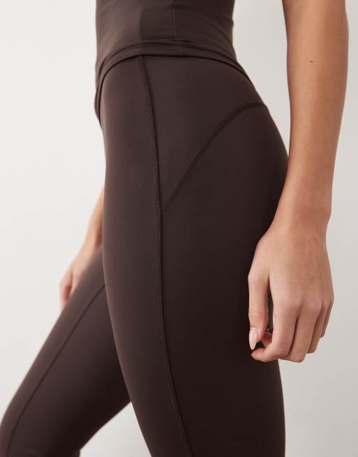 Gina Tricot - Mix en match - Flared yogalegging in chocoladebruin, 4 van 5
