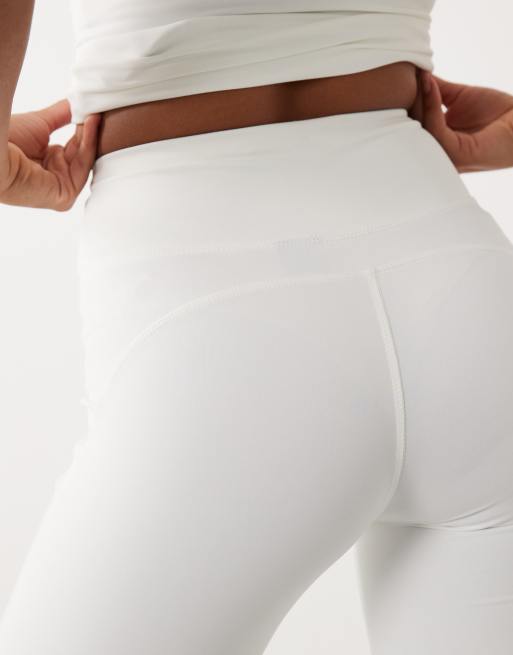 Gina Tricot - Mix en match - Flared yogalegging in gebroken wit, 3 van 5