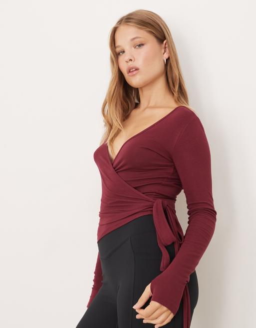 Gina Tricot - Mix en match - Zacht vest met lange mouwen en overslag in bordeauxrood