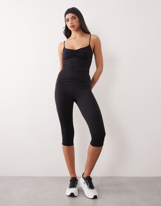 Gina Tricot - Mix og match - Sort blød yogatop med rynker, 2 af 4