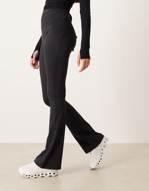 Gina Tricot - Mix og match - Sorte yogaleggings med svaj, 2 af 5