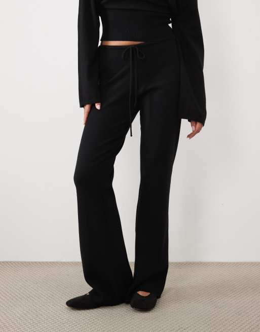 Gina Tricot mix og match strikkede loungebukser i sort, 2 af 5