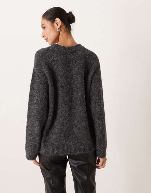 Gina Tricot - Mørkegrå og oversized sweater i superblødt strik - Kun hos ASOS, 4 af 4