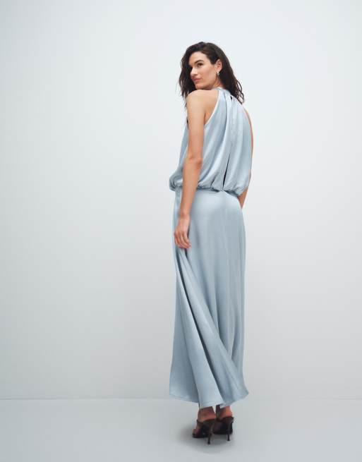 Gina Tricot – Neckholder-Maxikleid aus Satin in Hellblau, 3 von 7