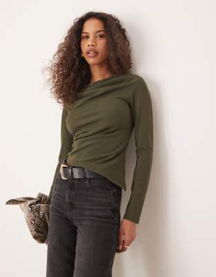 Gina Tricot - Oberteil in Khakigrün mit asymmetrischer Drapierung