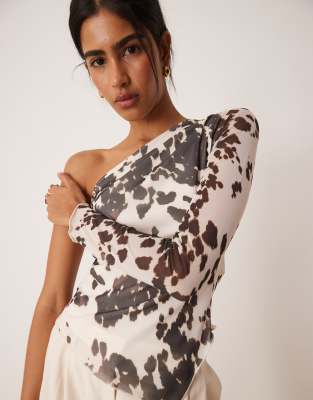 Gina Tricot Off The Shoulder Mesh Top With Asymmetric Hem