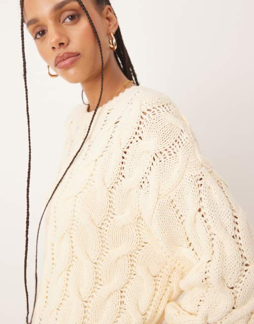 Gina Tricot - Oversized gebreide sweater met kabels in botergeel, 2 van 4