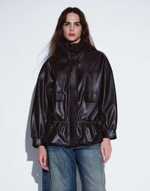 Gina Tricot oversized jacka i läderimitation med hög krage i djupt plommon, 4 av 4