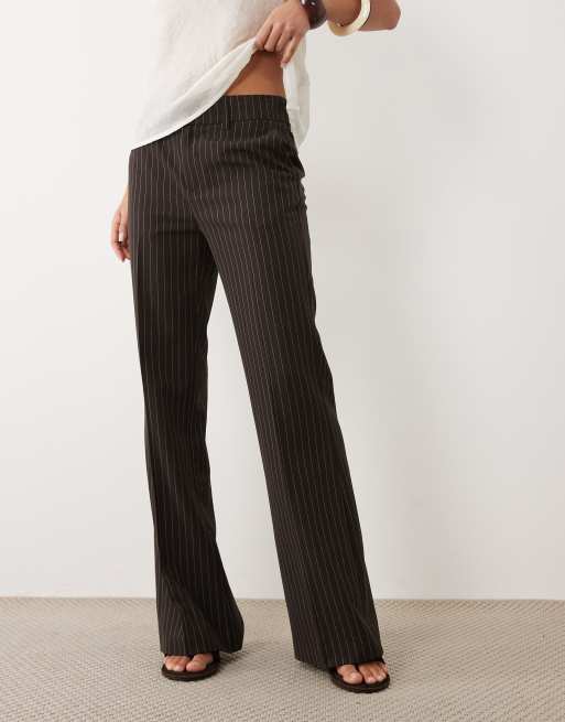 Gina Tricot - Pantalon bootcut décontracté à rayures fines - Marron, 5 de 5