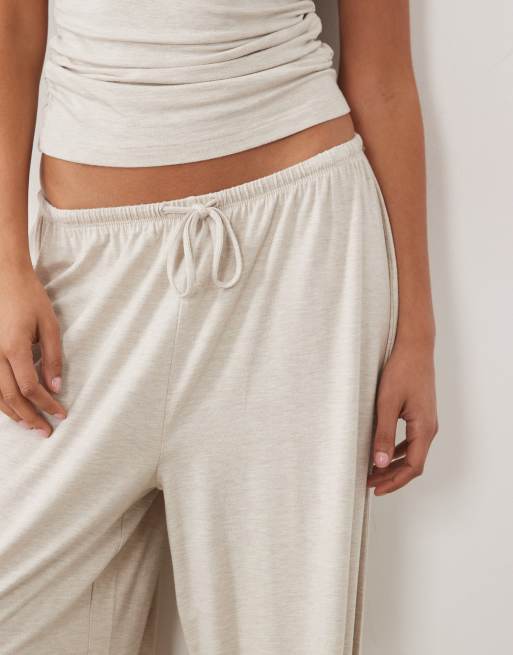 Gina Tricot pantalon confort d’ensemble en beige, 3 de 5