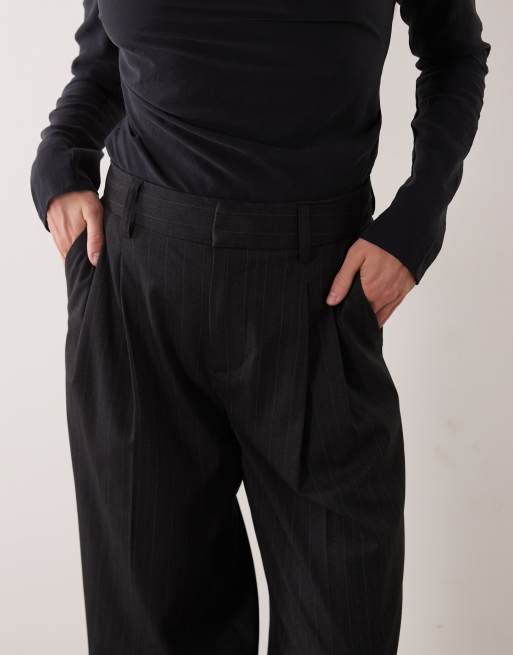 Gina Tricot pantalón de pernera ancha plisado de raya diplomática gris, 5 de 5