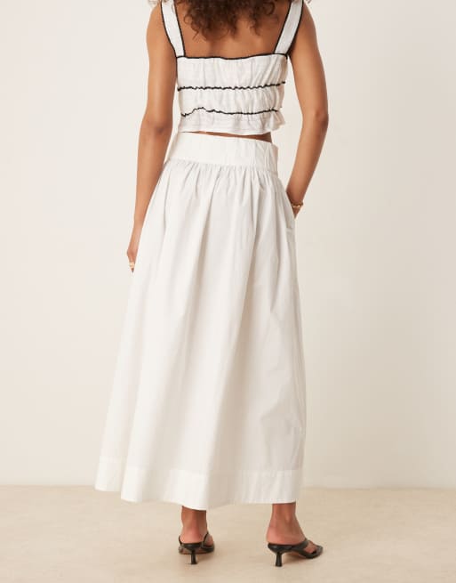 Gina Tricot poplin balloon slit maxi skirt in white