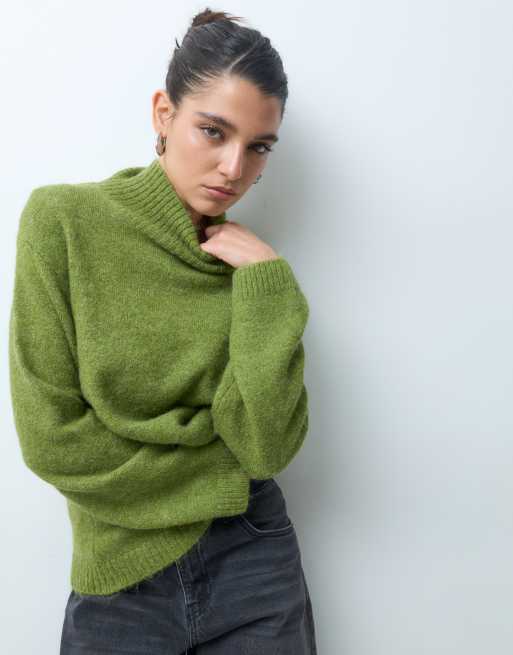 Gina Tricot pull en maille à col cheminée en mélange laine et alpaga, vert avocat, 5 de 5