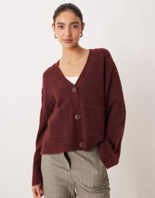 Gina Tricot - Relaxed-Fit-Strickjacke in Burgunderrot mit Taschen