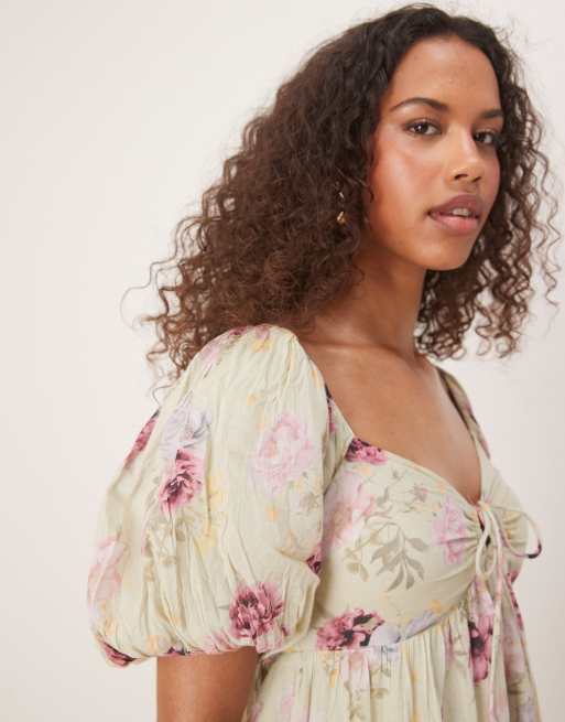 Gina Tricot - Robe courte à fleurs nouée sur le devant avec manches bouffantes - Vert, 2 de 4