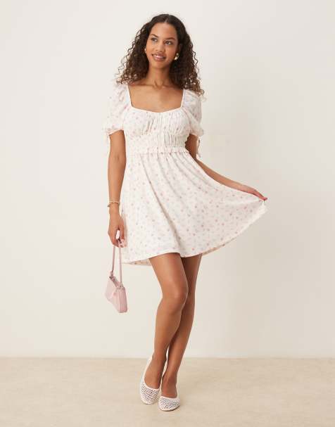 Gina Tricot - Robe courte bouffante à manches courtes - Rose à petites fleurs - view 1