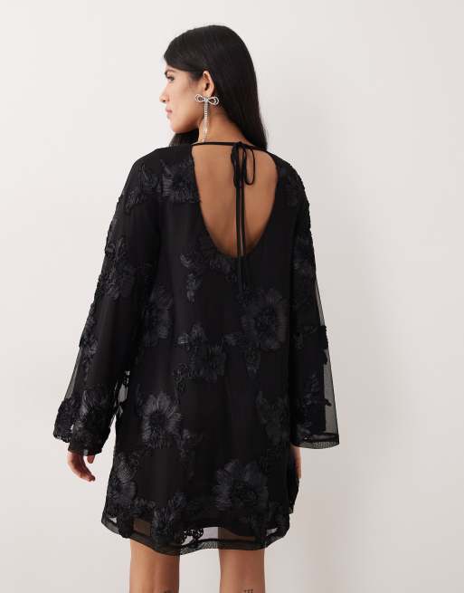 Gina Tricot - Robe courte et fluide avec dos ouvert et longues manches amples - Noir, 4 de 4
