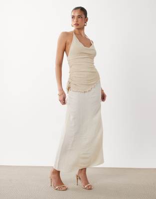 Robe longue asymétrique à dos nu en tissu texturé - Beige lait d'amande-Neutral M
